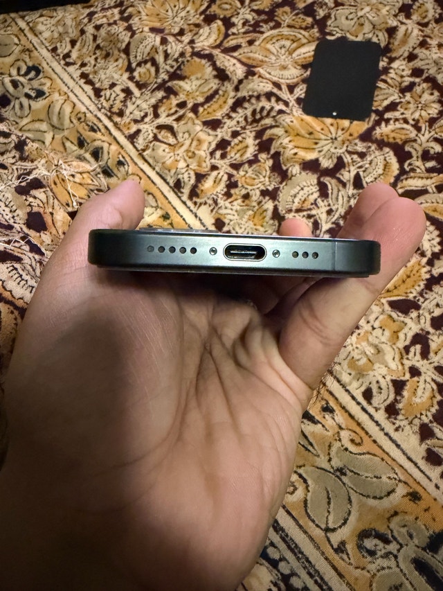 iPhone 15 Pro 128GB - photo 4