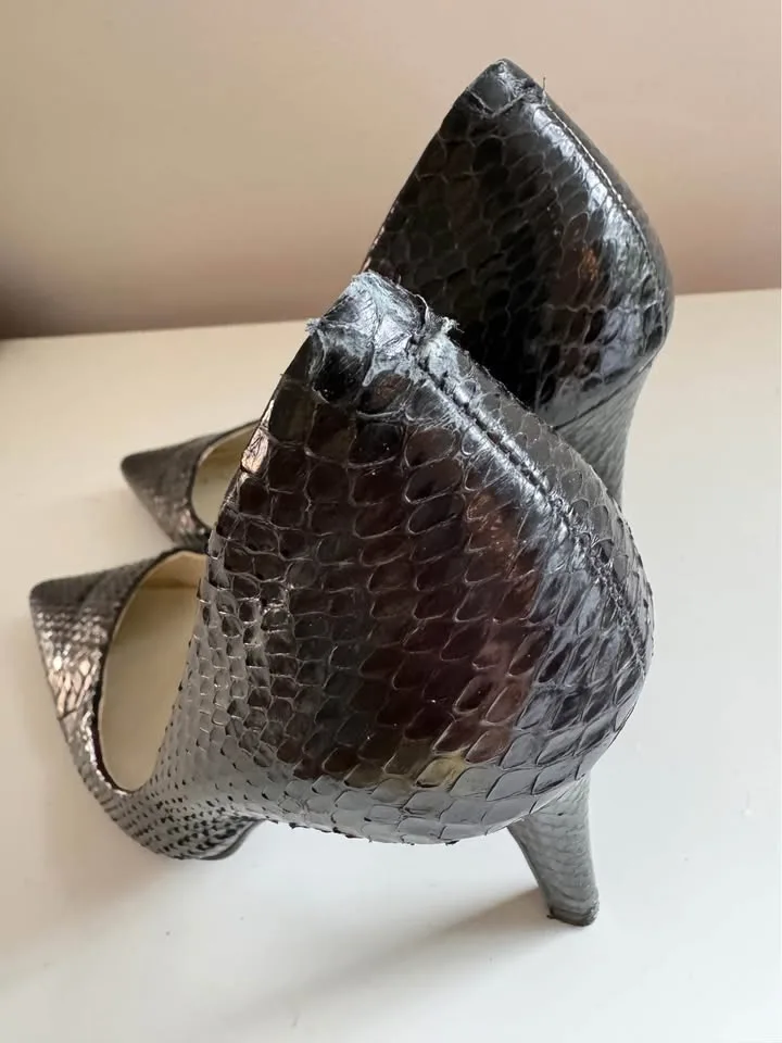 Ralph Lauren Black High Heels Size 7 M image indicator(4)