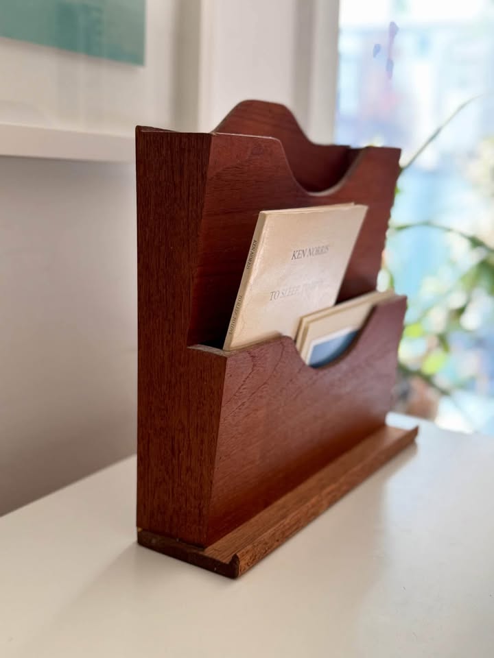 MCM Retro Mail Letter Organizer Storage Caddy - photo 3