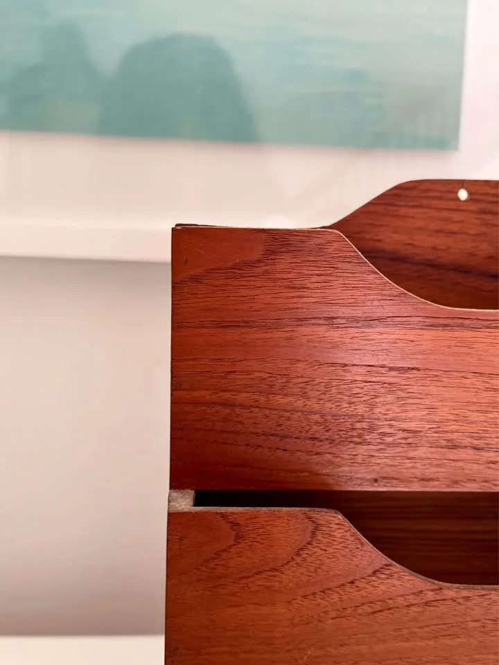 MCM Retro Mail Letter Organizer Storage Caddy image indicator(8)