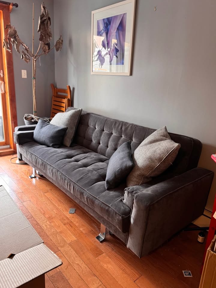 Three Seater Sofa - 88" - photo 3