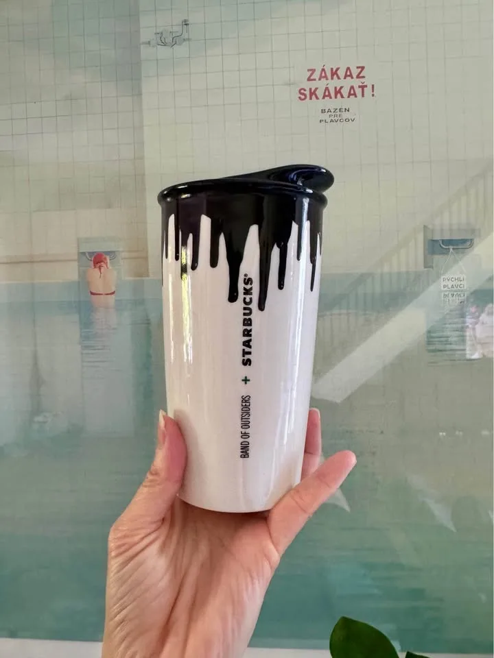 Starbucks x Band of Outsiders "Drip" Mug with Lid image indicator(2)