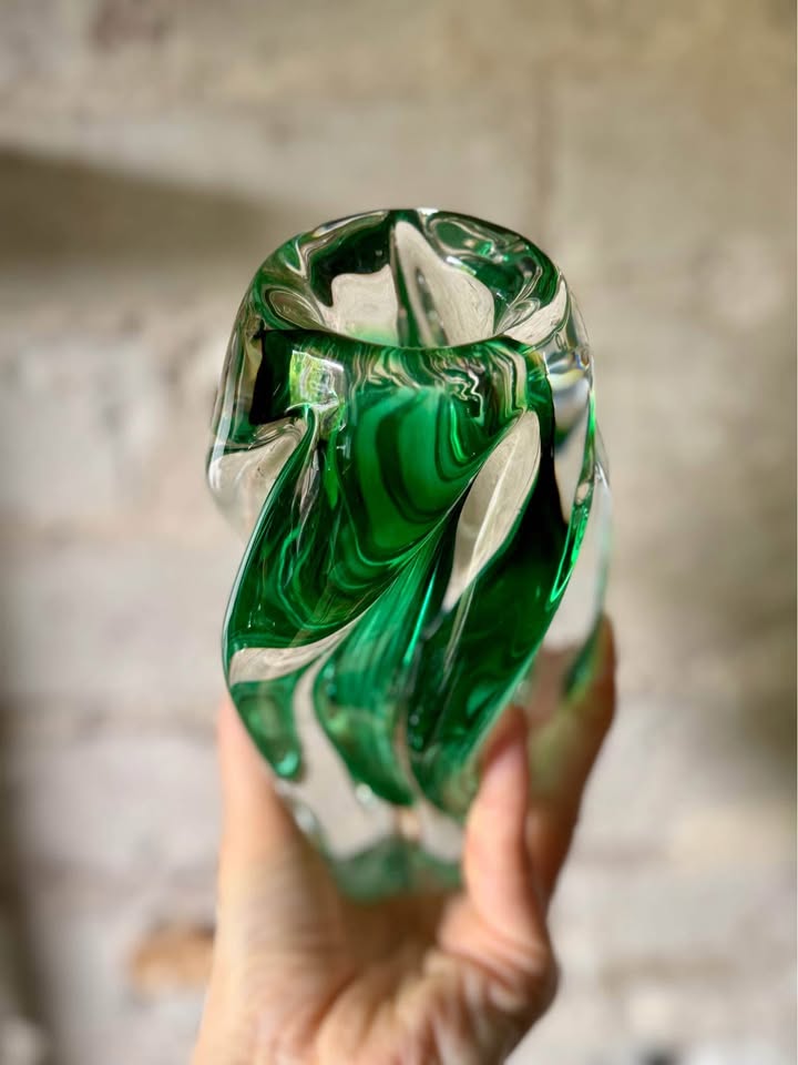 Chribska Art Glass Sommerso Vase Josef Hospodka 1960s - photo 2