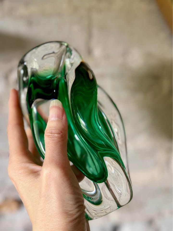 Chribska Art Glass Sommerso Vase Josef Hospodka 1960s - photo 3
