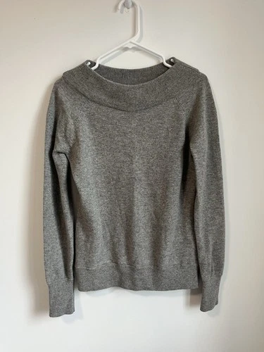 Ann Taylor Grey Wide Boat Neck Knit Sweater - Size Medium
