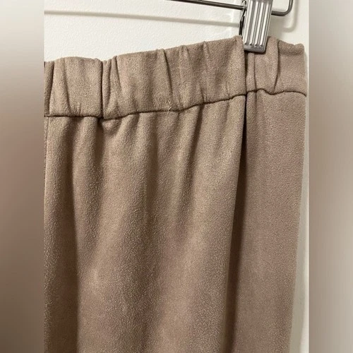 Aritzia Babaton Conan Tan Faux Suede Pants Size 6 - photo 4