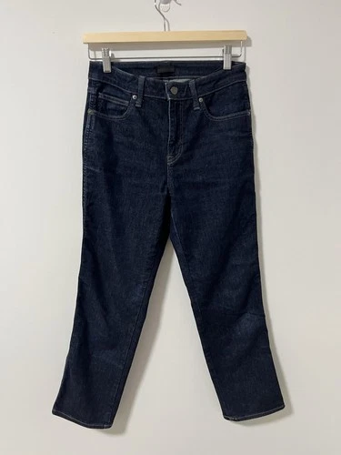 Uniqlo Dark Wash Denim Jeans Straight Leg Crop size 26