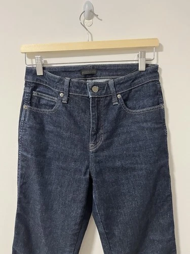 Uniqlo Dark Wash Denim Jeans Straight Leg Crop size 26 - photo 2