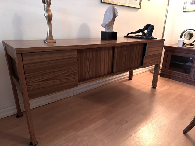 MODERN WOOD CABINET - photo 2