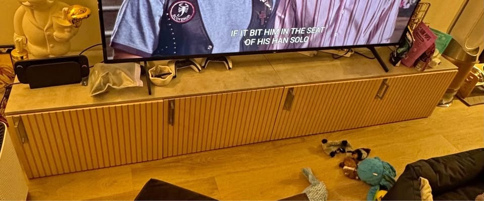 Ikea Besta TV unit shelves