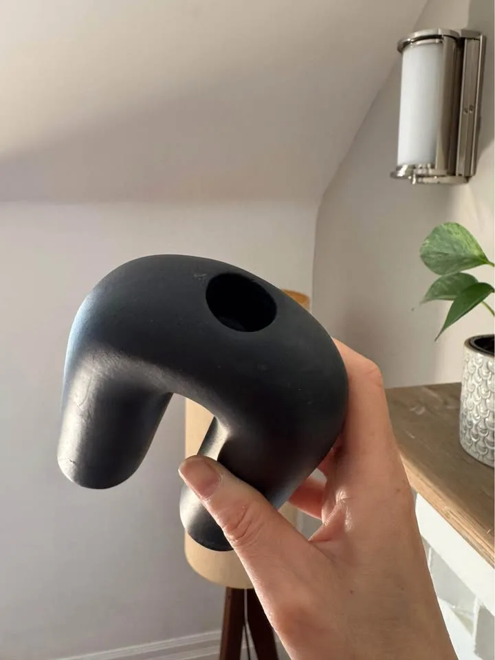 Candleholder Minimalist Design image indicator(5)