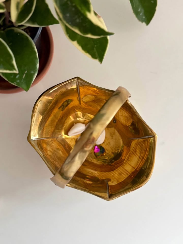 Solid Brass Basket with handle. VINTAGE. - photo 4