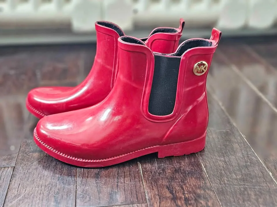 Michael Kors sz 6 cherry red ankle chelsea rain boots MK thumbnail