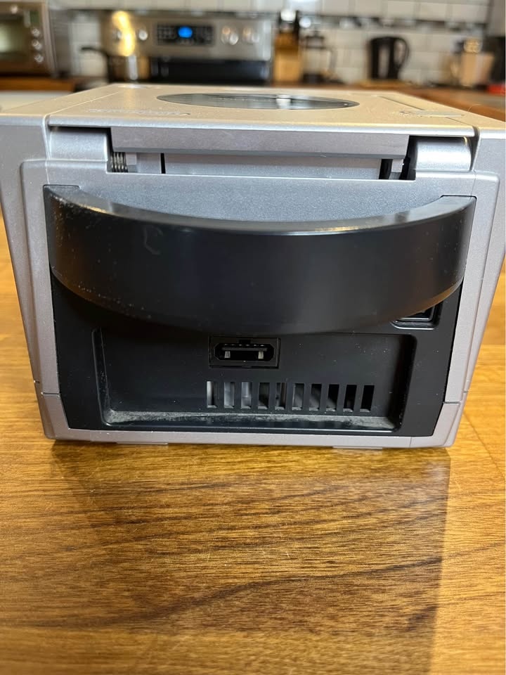 Nintendo GameCube + Fixins - photo 5