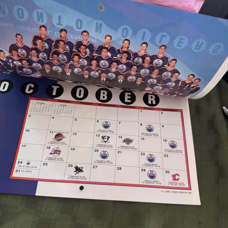 Edmonton Oilers 1993-94 Official Calendar - photo 5