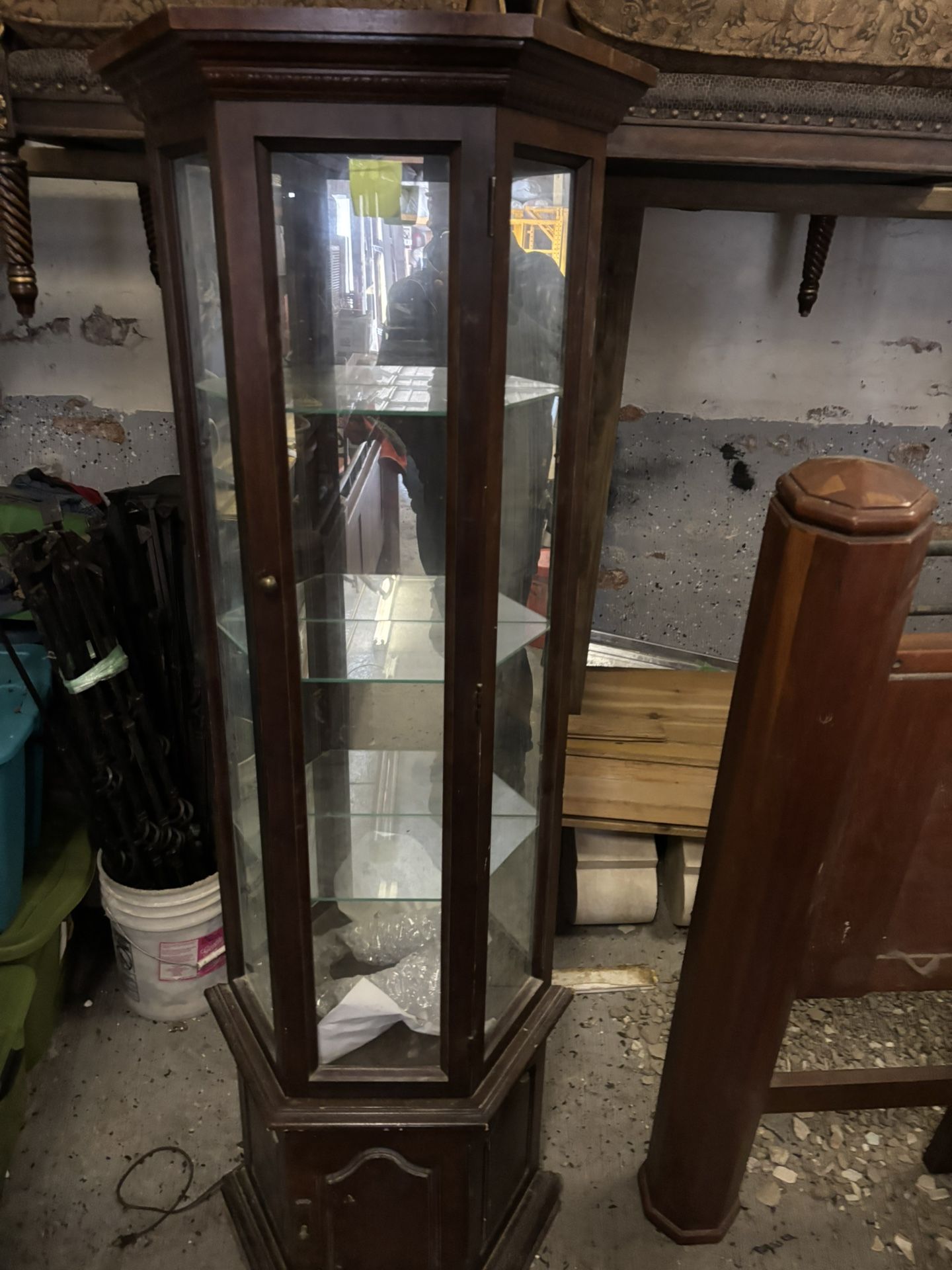 Display Cabinet With Light - photo 2