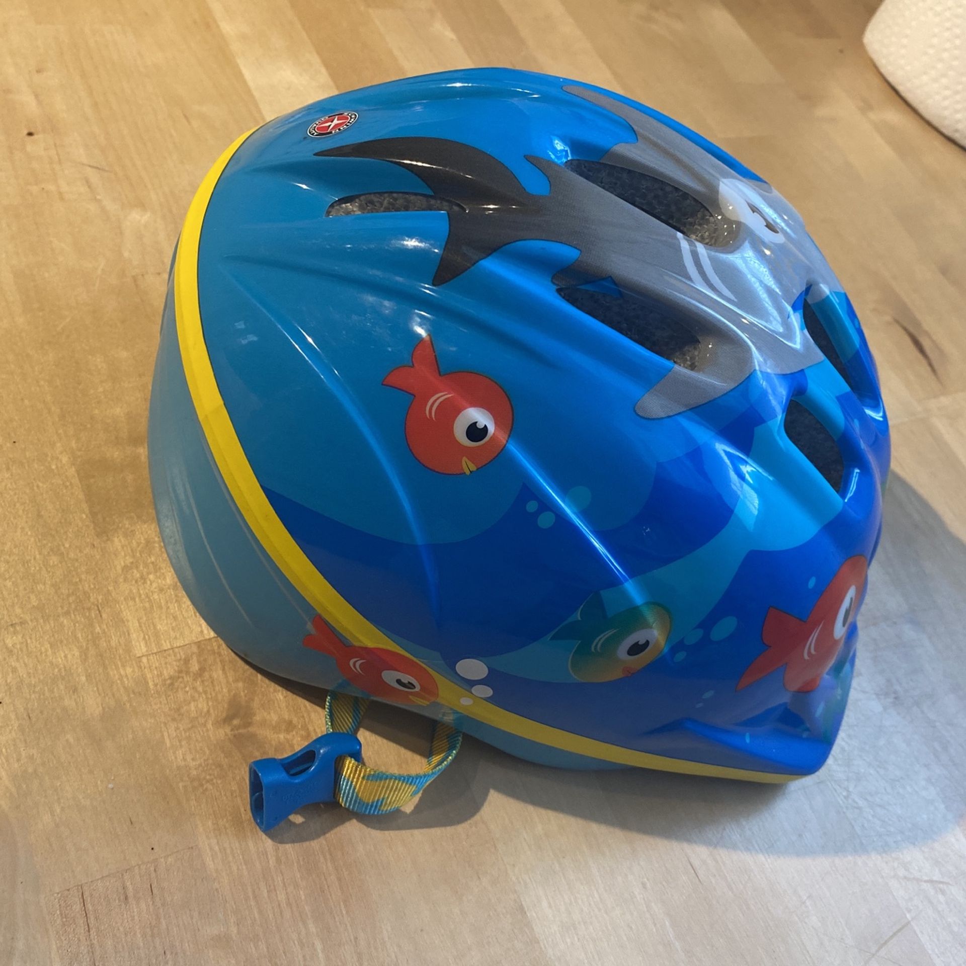 Kids Helmet 🪖 - photo 4