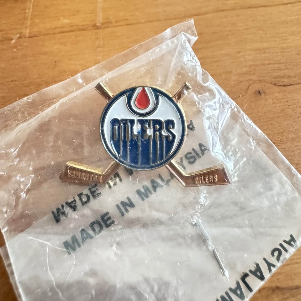 Edmonton Oilers Collectible Pin - photo 2