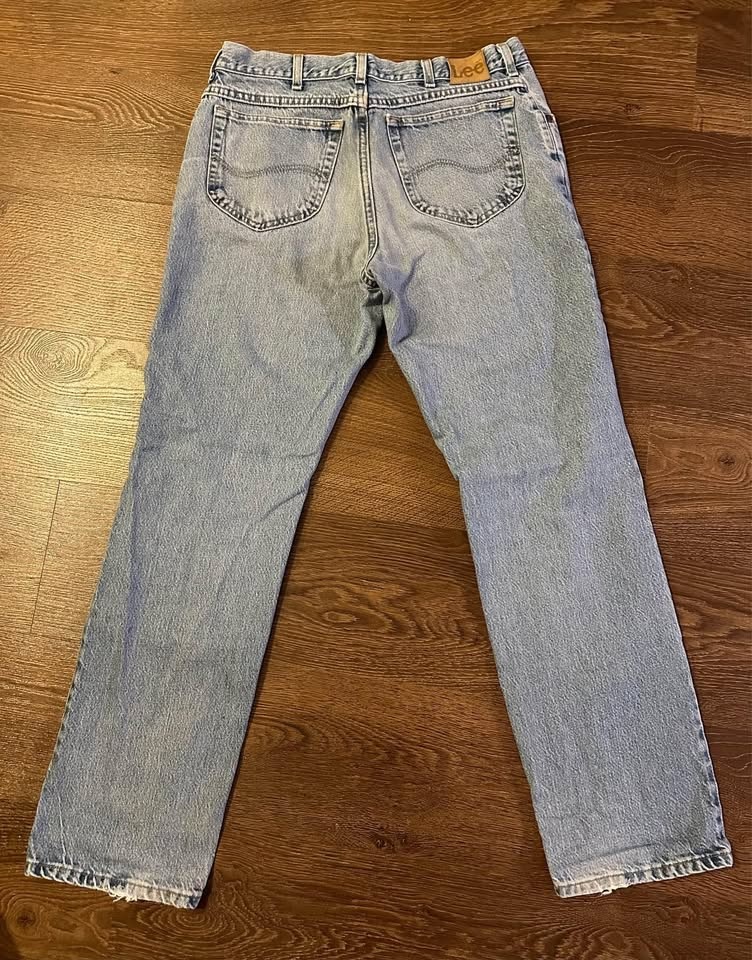 Men’s Lee Vintage Jeans - Size 34x30 - photo 2