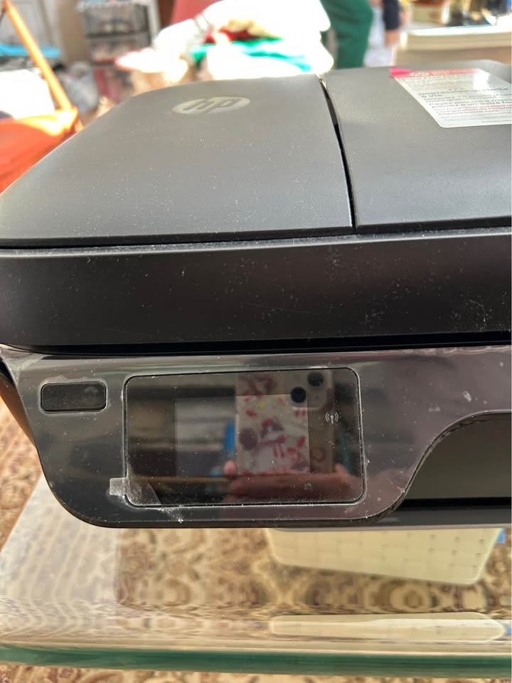 HP Printer Office Jet 3833 - photo 3