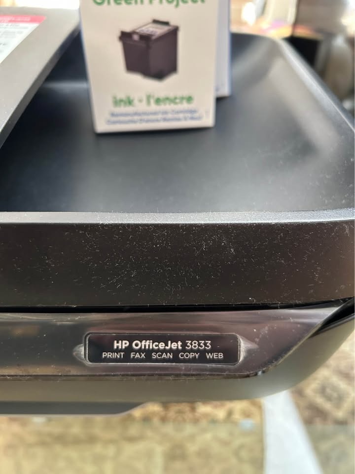 HP Printer Office Jet 3833 - photo 4