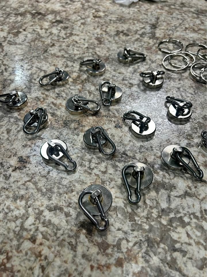 LOVIMAG Heavy Duty Magnetic Hooks (16-Pack)