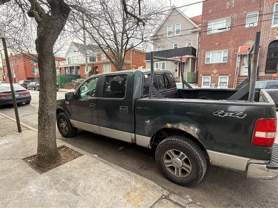 2006 Ford F150 SuperCrew FX4 Pickup 4D 6.5ft - photo 4