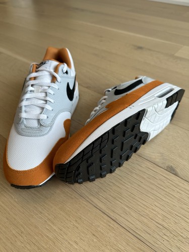 NIKE AIR MAX 1 WHITE/BLACK-MONARCH Men’s 13 BNIB - photo 3