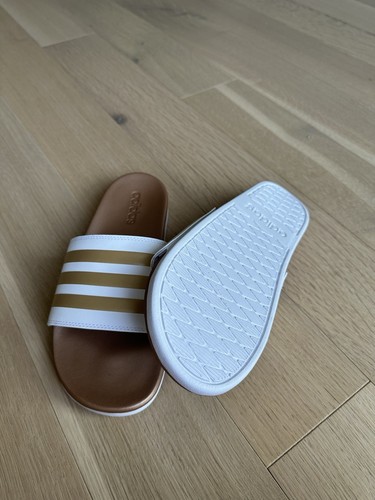 ADIDAS ADILETTE COMFORT SLIDE women’s 11 White/Gold - photo 3