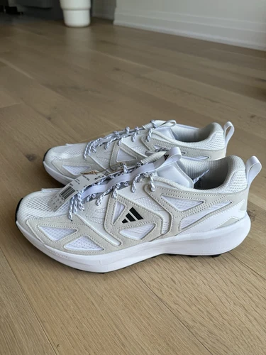 ADIDAS KANTAI TRAIL MENS 14 White & Tan JI4819