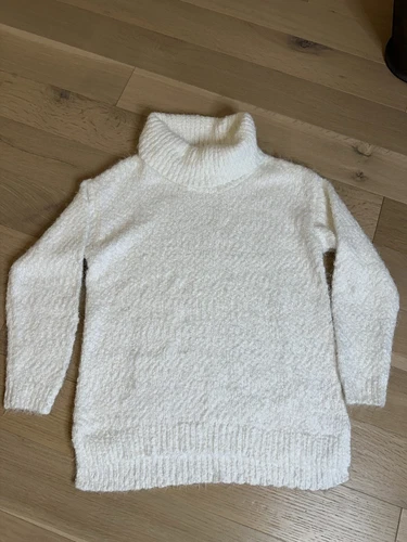 Kenneth Cole Reaction white sweater women’s large