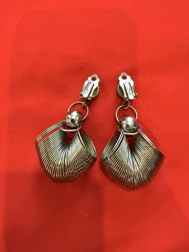 Vintage Silver "Slinky" Style Dangle Drop Clip-on Earrings - photo 2