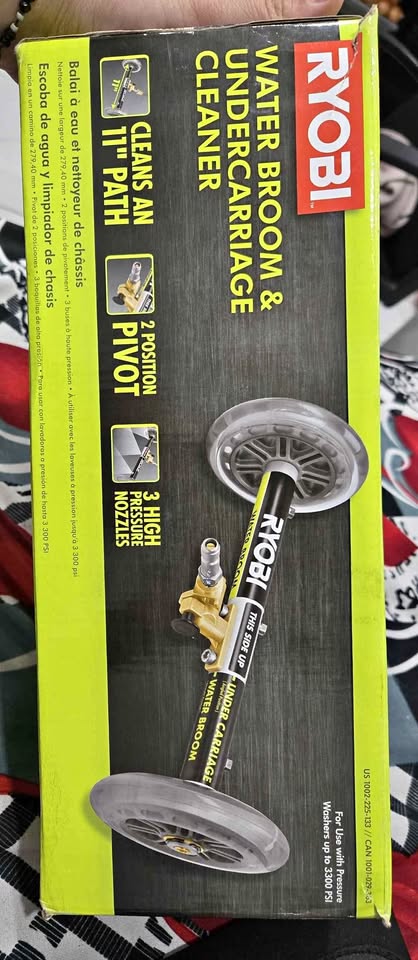Ryobi Water Broom & Undercarriage Cleaner