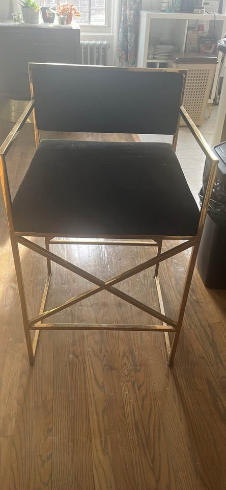 Bar stools Safavieh couture I have 2. Price is negotiable if you - photo 3