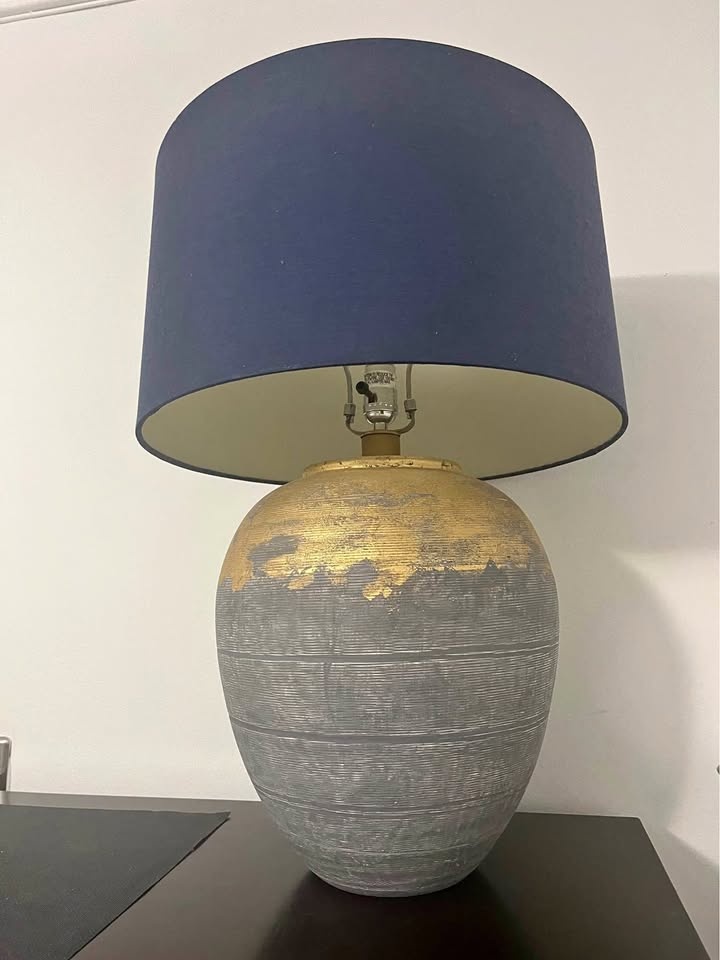 Big ceramic lamp