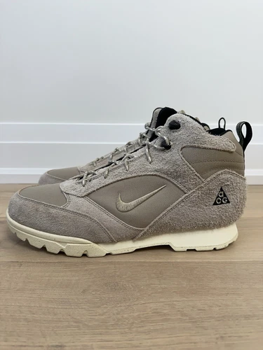 Nike ACG Torre Mid WP Men's 13 Khaki BNIB