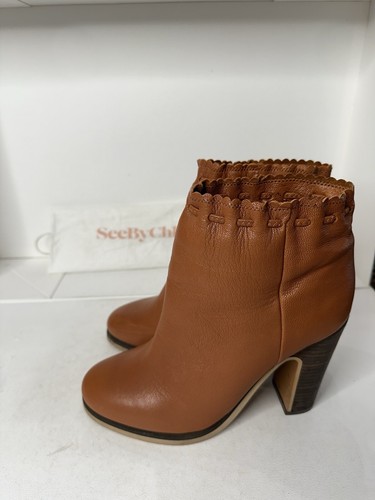 Women’s Chloe leather bootie size 7.5 style SB27202
