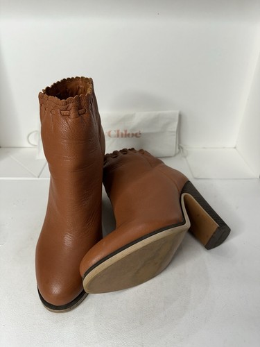 Women’s Chloe leather bootie size 7.5 style SB27202 - photo 3
