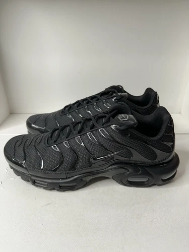 Nike Air Max Plus ‘Triple Black’ Men’s Size 13 BNIB