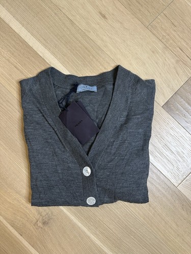 Prada Women's 100% Virgin Wool Cardigan Size 42 - photo 3