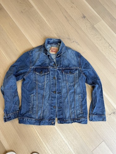 Levi’s Denim Jacket Men’s Size XL