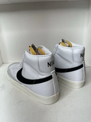Nike Blazer Mid 77 White/ Black Men’s Size 13 - photo 4
