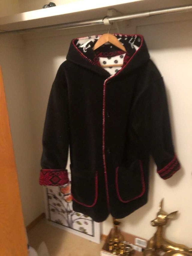 Denali Coat - Reversible Fair Isle/Black Fleece - Size Small - photo 2