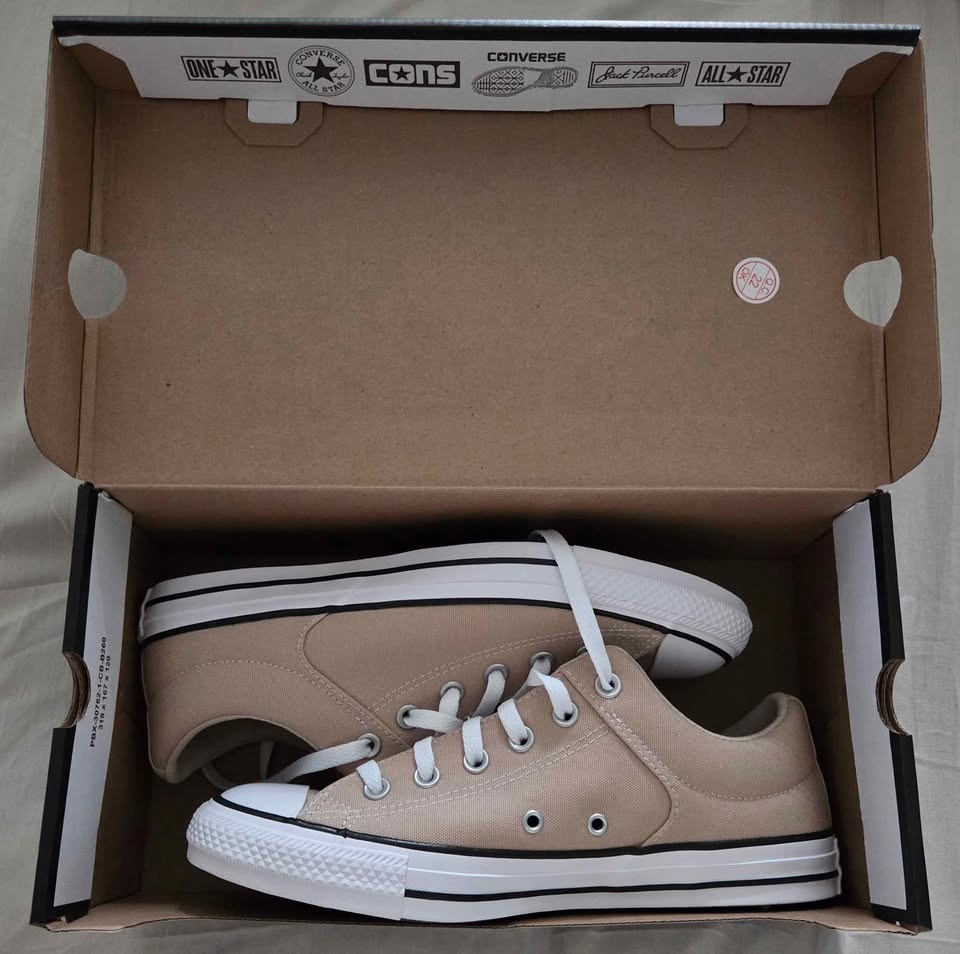 Converse Chuck Taylor All Star Sneaker - photo 2