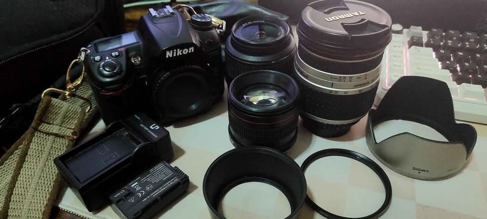 Nikon D7000 DSLR Camera with 3 Lenses - photo 4