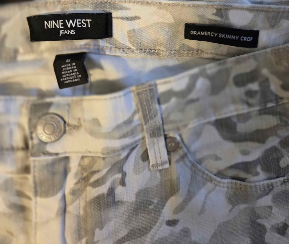 Camo pants bundle - photo 3