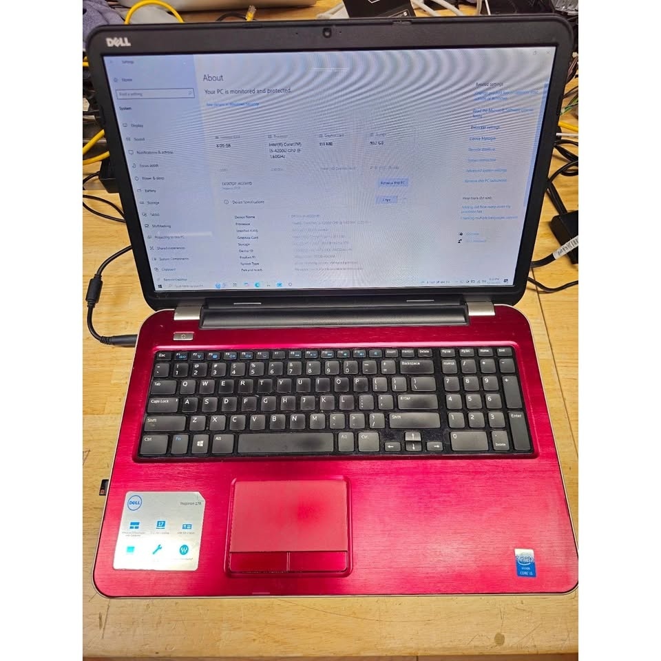 RED Dell Inspiron 5737 Laptop 17.3" Core i5 (1TB HDD, 8GB RAM) W