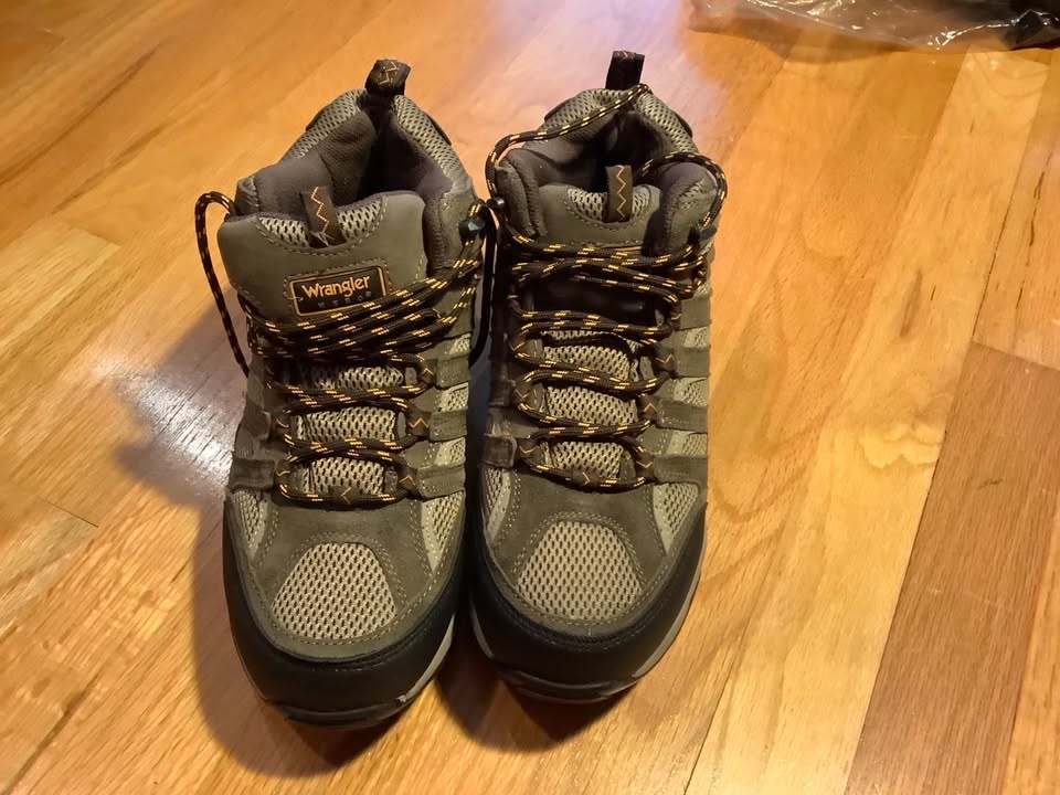 Shoes new - photo 2