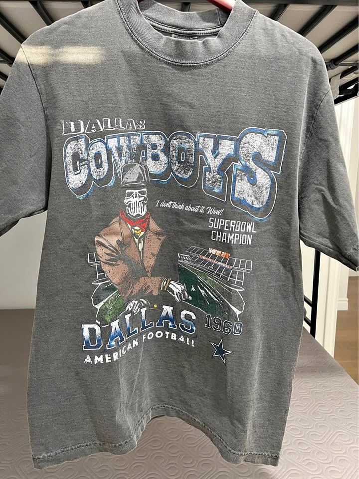 New T-shirt size M