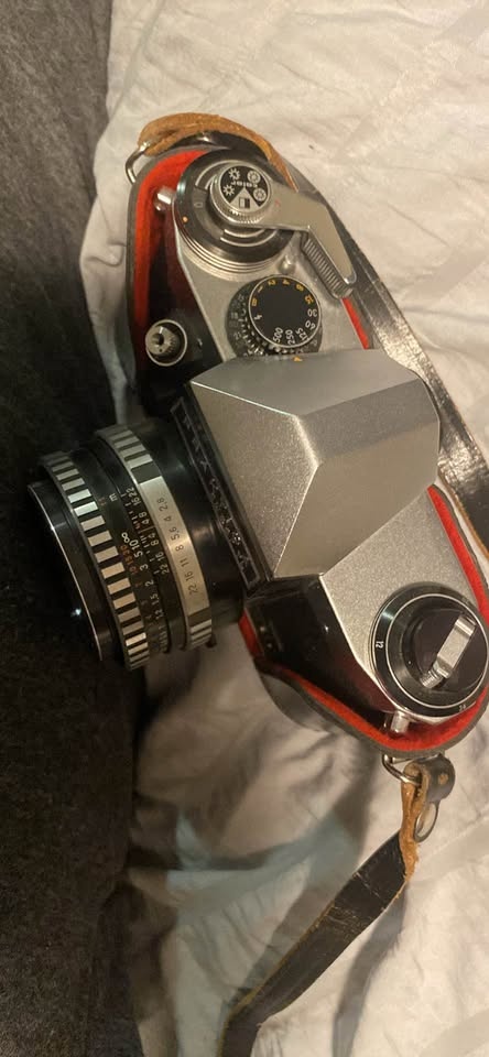 Praktica Super TL 35mm SLR Film Camera w/ 50mm f/2.8 Lens - photo 3